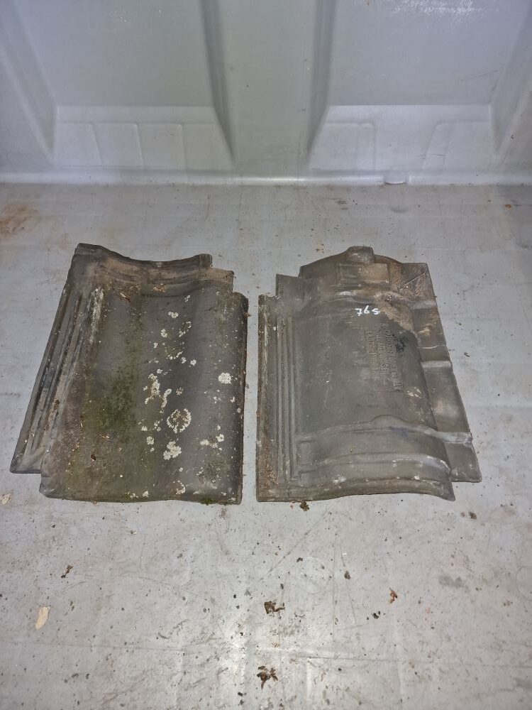 Traditec - Meeuwissen de Valk Verbeterd Romeinse dakpan blauw gesmoord 9 (doorlopende sluiting Traditec-Meeuwissen-de-Valk-Verbeterd-Romeinse-dakpan-blauw-gesmoord-