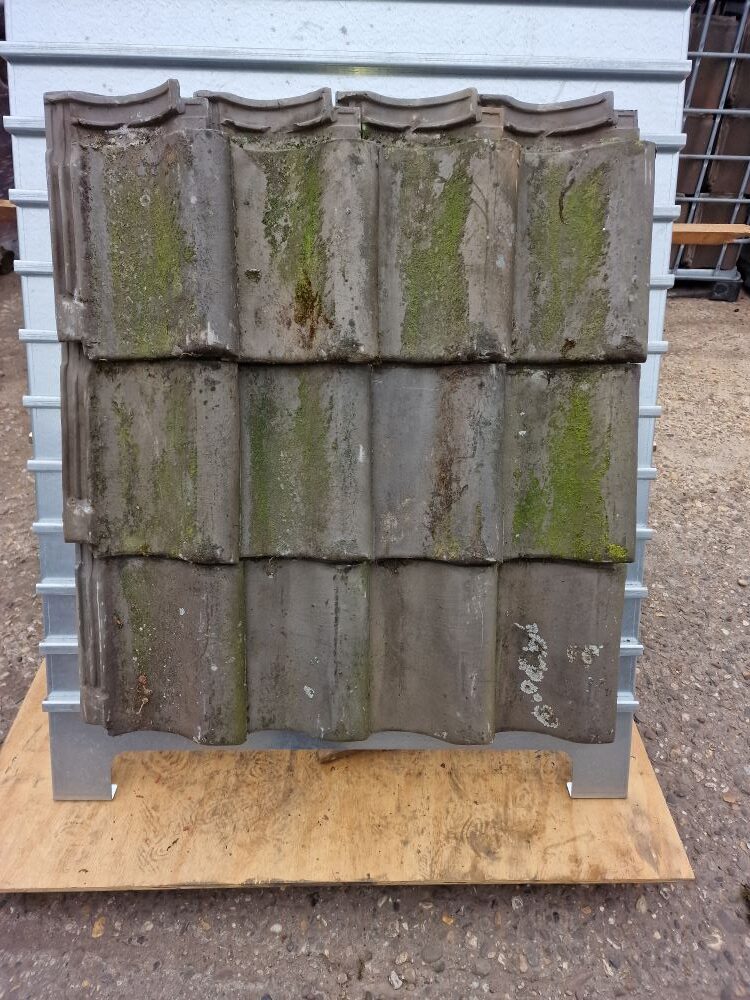 Traditec - Meeuwissen de Valk Verbeterd Romeinse dakpan blauw gesmoord (niet doorlopende sluiting Meeuwissen-de-Valk-Verbeterd-Romeinse-dakpan-blauw-gesmoord-