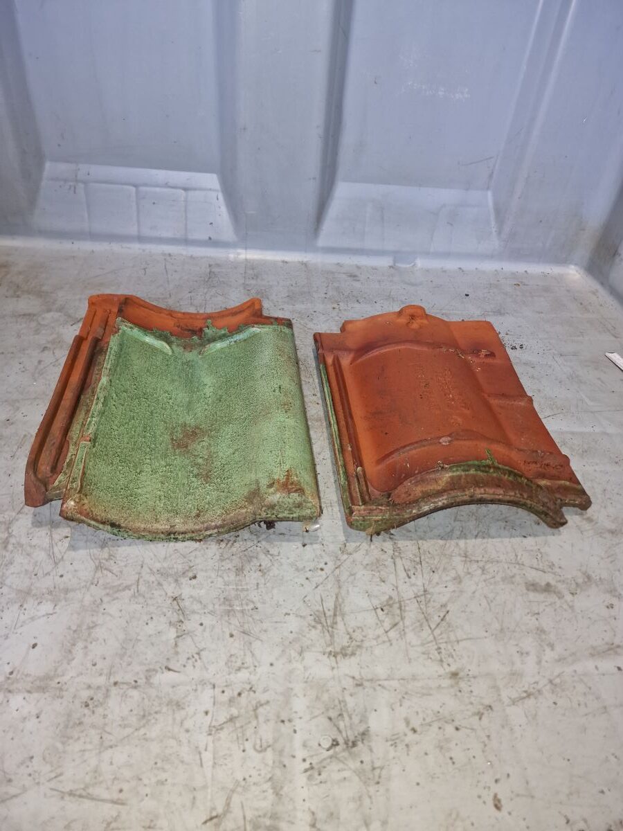 Gebr. Laumans VH dakpan groen nuance verglaasd 10 Gebr.-Laumans-VH-dakpan-groen-nuance-verglaasd