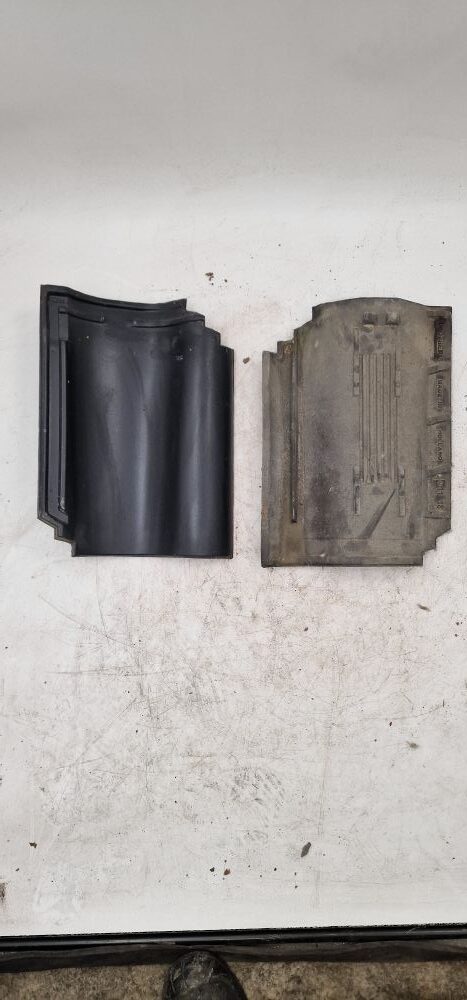 Oordt OVH dakpan zwart glazura 4 Oordt OVH dakpan zwart glazura