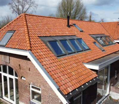 Artisanale Boomse dakpannen – woonboerderij